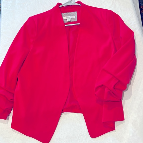 C by One Hot Pink Open Jacket Size Medium Ruched Sleeves Padded Shoulders - Picture 4 of 7